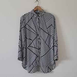 Chico's Black White Mixed Stripe Button Down Tunic Blouse Size Medium